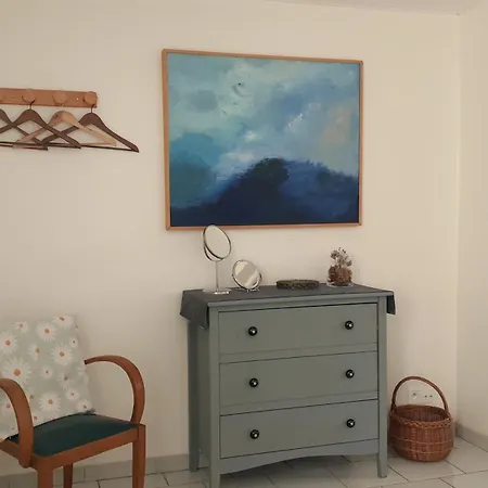 Prázdninový dům Maison Au Calme Avec Jardin Clos Caen